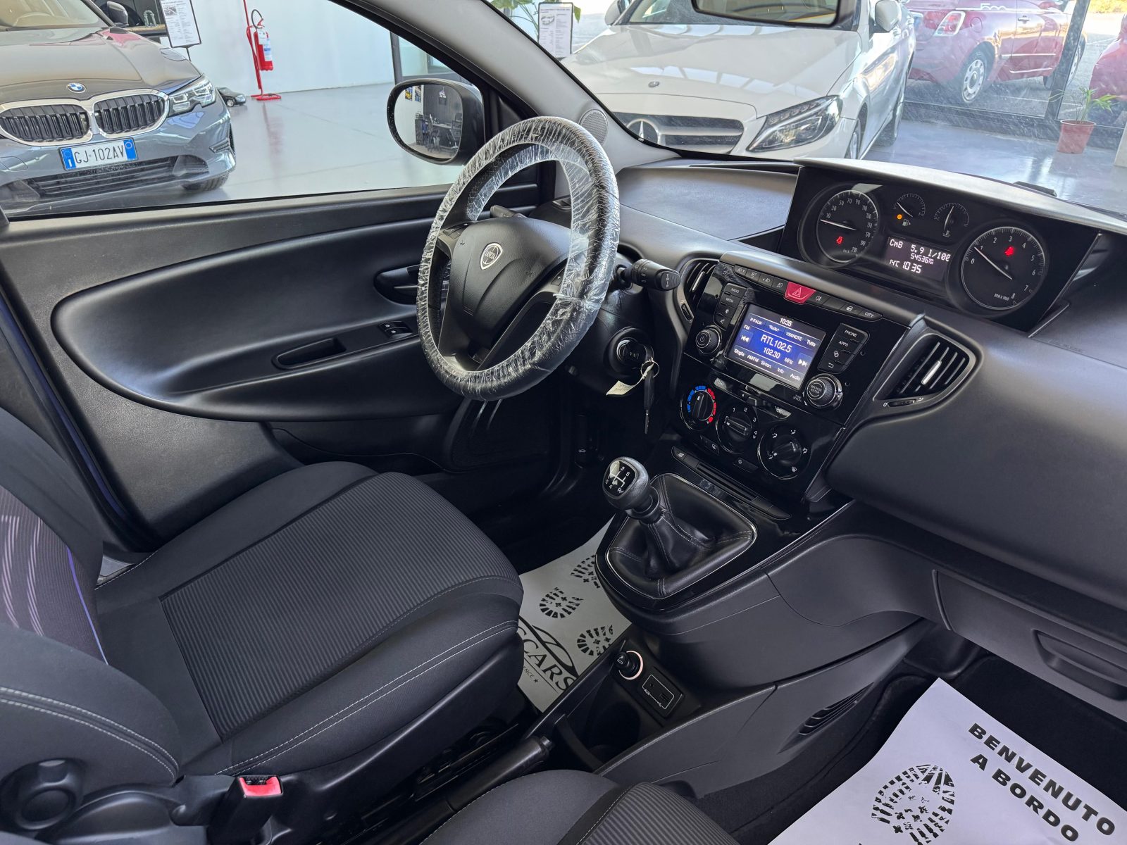 Lancia Ypsilon 1.2 69CV 5 porte Gold