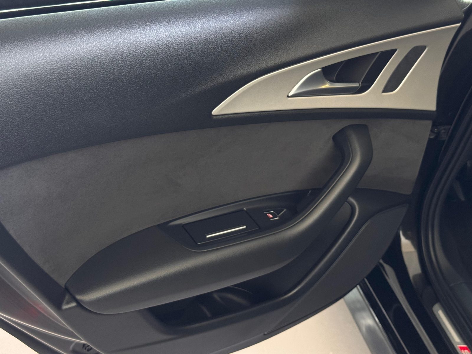AUDI A6 AVANT 320CV  QUATTRO TIPTRONIC S-LINE 